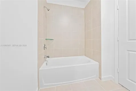 2442 SE 30th Street Homestead FL 33035