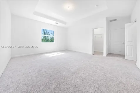 2442 SE 30th Street Homestead FL 33035