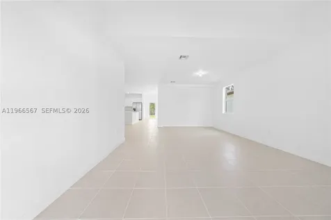2442 SE 30th Street Homestead FL 33035