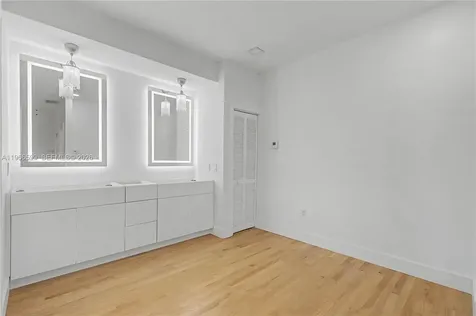 8305 NW 157th Terrace Miami Lakes FL 33016