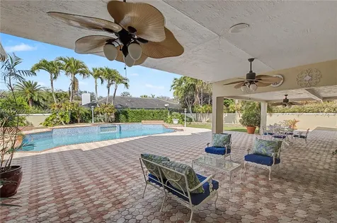 8305 NW 157th Terrace Miami Lakes FL 33016