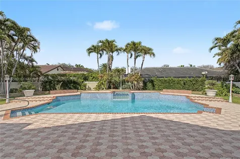 8305 NW 157th Terrace Miami Lakes FL 33016