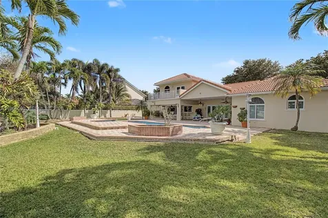8305 NW 157th Terrace Miami Lakes FL 33016