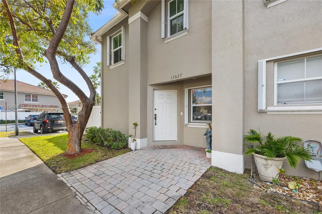 12627 SW 54th Street Miramar FL 33027