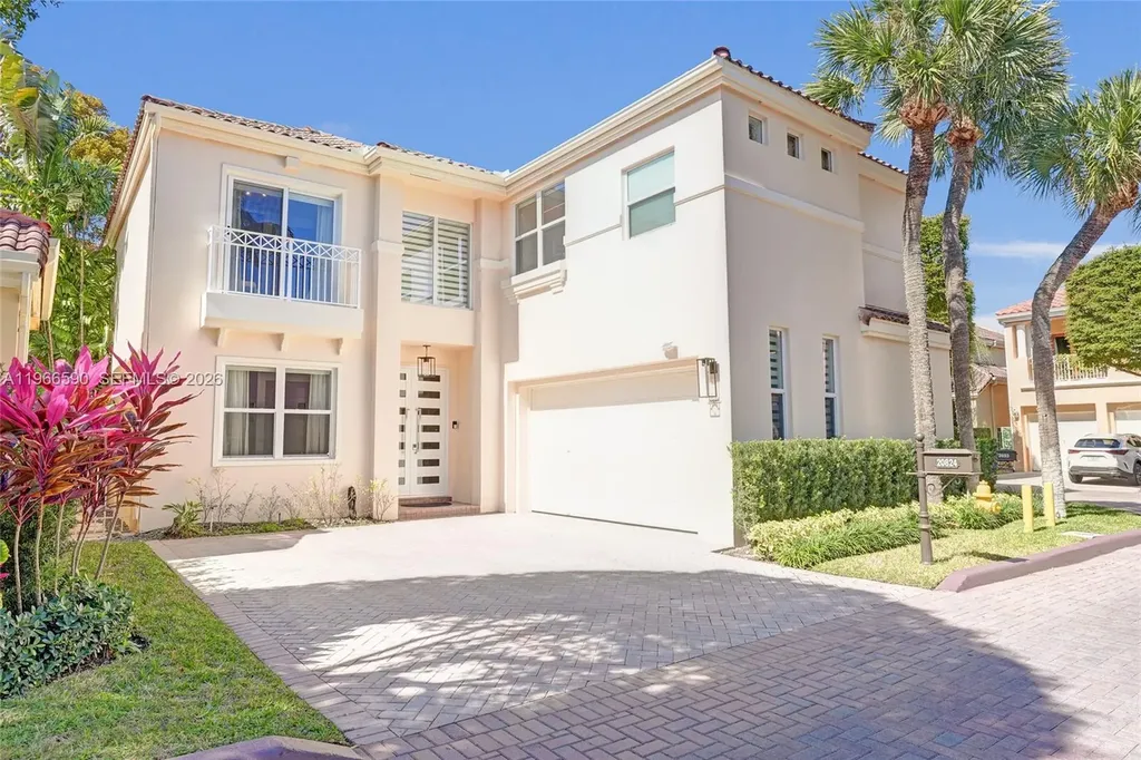 20824 NE 37th Avenue Aventura FL 33180