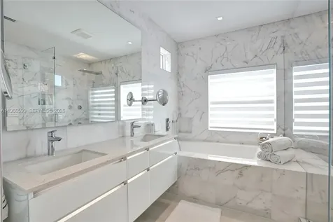 20824 NE 37th Avenue Aventura FL 33180