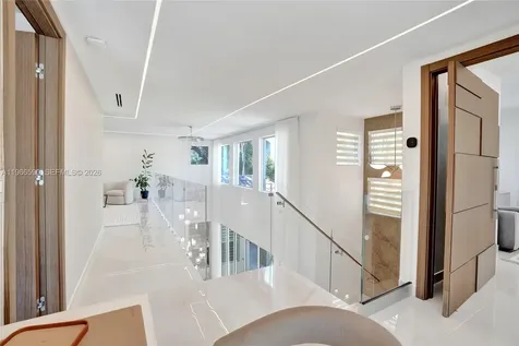 20824 NE 37th Avenue Aventura FL 33180