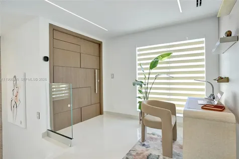 20824 NE 37th Avenue Aventura FL 33180