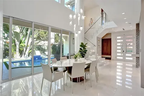 20824 NE 37th Avenue Aventura FL 33180