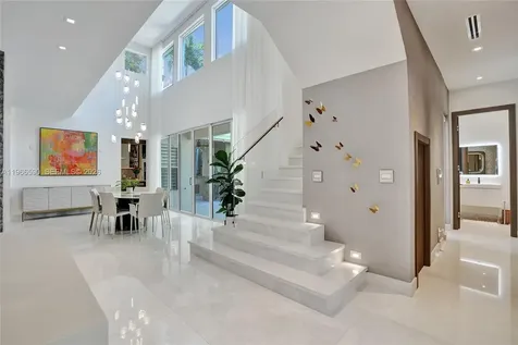20824 NE 37th Avenue Aventura FL 33180