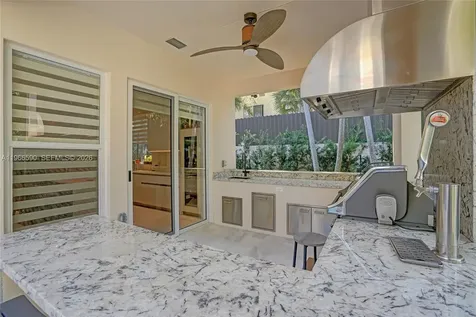 20824 NE 37th Avenue Aventura FL 33180