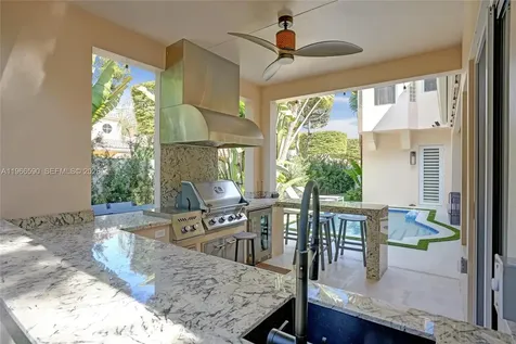 20824 NE 37th Avenue Aventura FL 33180