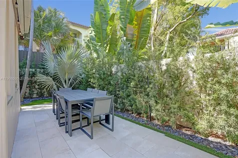 20824 NE 37th Avenue Aventura FL 33180