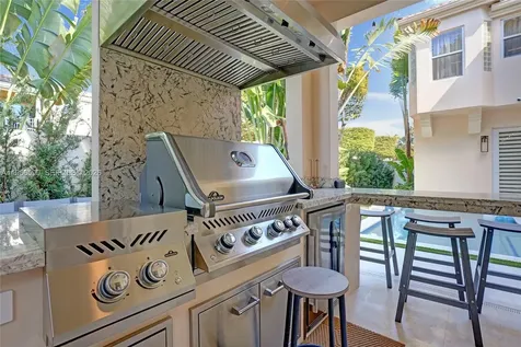 20824 NE 37th Avenue Aventura FL 33180