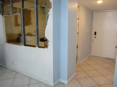1825 S Ocean Drive Hallandale Beach FL 33009