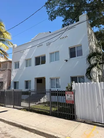 337 SW 10th Avenue Miami FL 33130