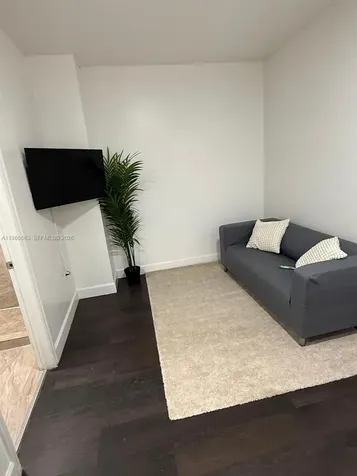337 SW 10th Avenue Miami FL 33130