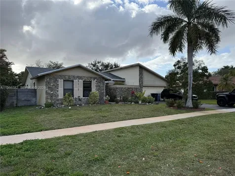 20888 Sugarloaf Lane Boca Raton FL 33428