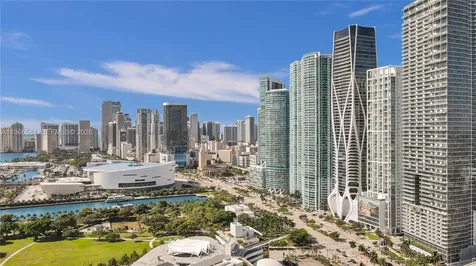 900 Biscayne Boulevard Miami FL 33132