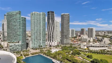 900 Biscayne Boulevard Miami FL 33132