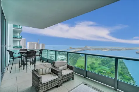 900 Biscayne Boulevard Miami FL 33132