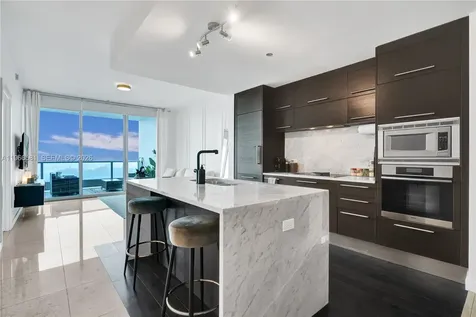 900 Biscayne Boulevard Miami FL 33132