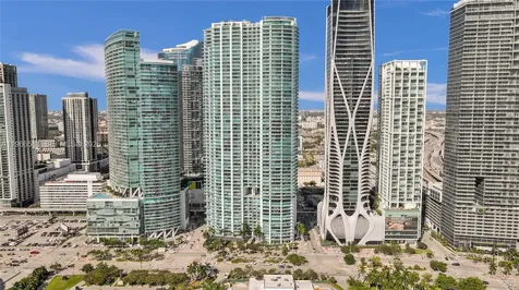 900 Biscayne Boulevard Miami FL 33132