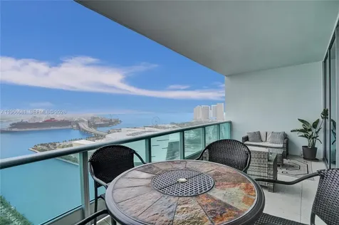 900 Biscayne Boulevard Miami FL 33132