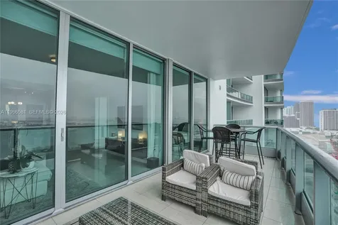 900 Biscayne Boulevard Miami FL 33132