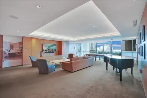 900 Biscayne Boulevard Miami FL 33132
