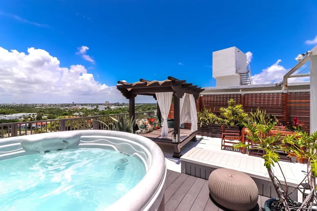5781 Biscayne Boulevard Miami FL 33137