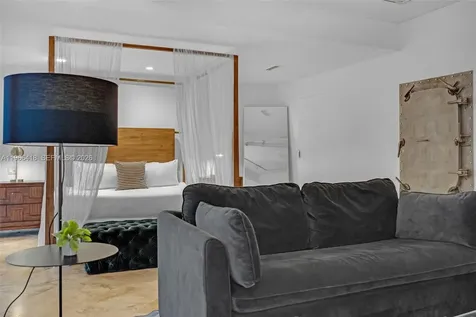 5781 Biscayne Boulevard Miami FL 33137