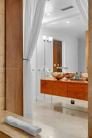 5781 Biscayne Boulevard Miami FL 33137