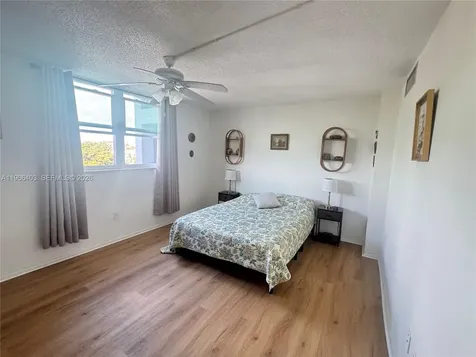 1470 NE 125th Terrace North Miami FL 33161