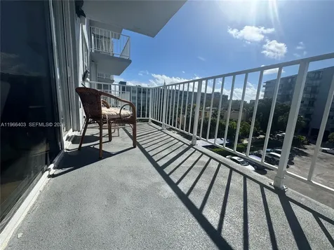 1470 NE 125th Terrace North Miami FL 33161