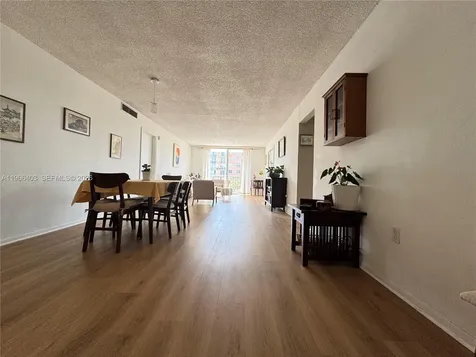 1470 NE 125th Terrace North Miami FL 33161