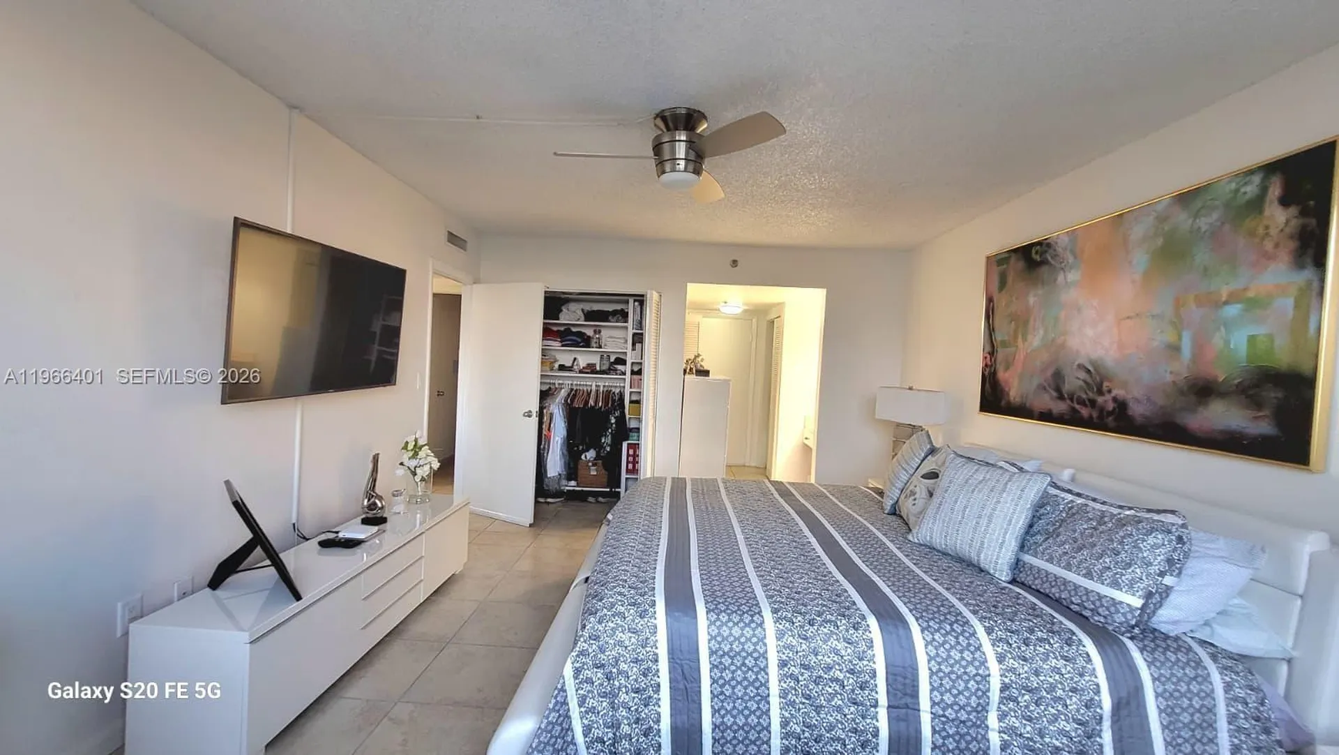 4001 Hillcrest Drive Hollywood FL 33021