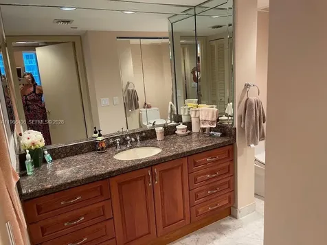 16445 Collins Avenue Sunny Isles Beach FL 33160