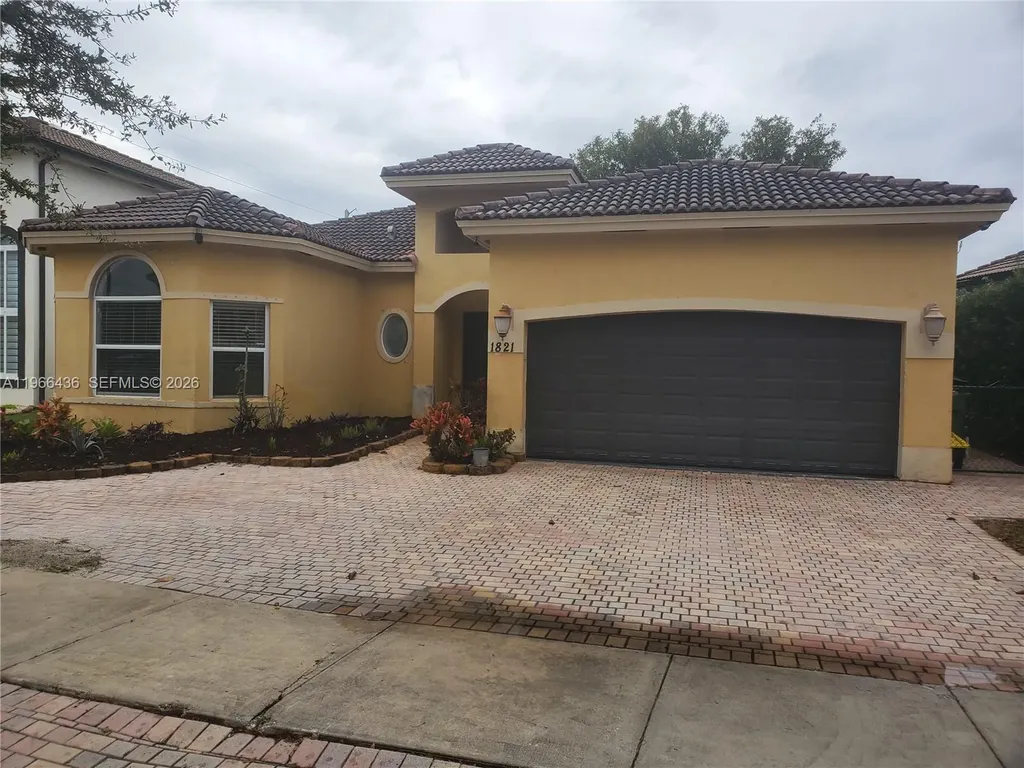 1821 SE 14th Circle Homestead FL 33035