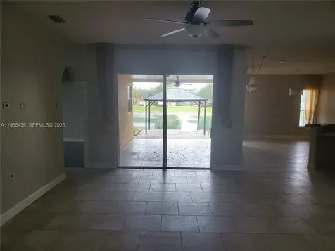 1821 SE 14th Circle Homestead FL 33035