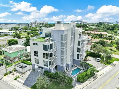 1900 SE 2nd Street Deerfield Beach FL 33441