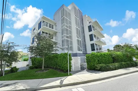 1900 SE 2nd Street Deerfield Beach FL 33441