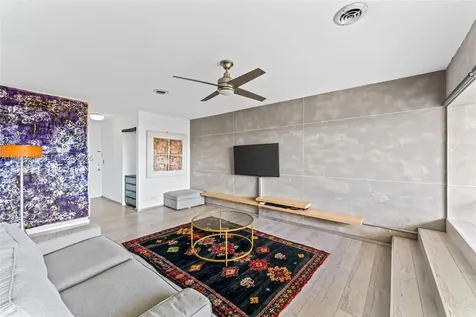 3 Island Avenue Miami Beach FL 33139
