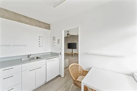 3 Island Avenue Miami Beach FL 33139