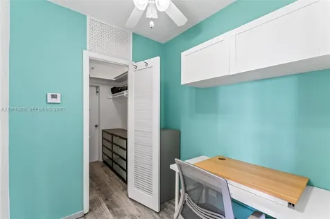 3 Island Avenue Miami Beach FL 33139