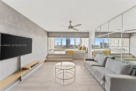 3 Island Avenue Miami Beach FL 33139