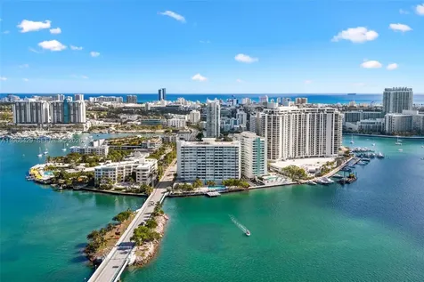 3 Island Avenue Miami Beach FL 33139