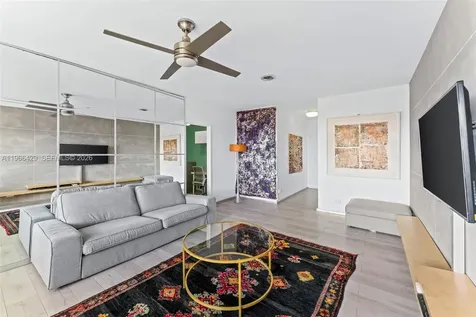 3 Island Avenue Miami Beach FL 33139