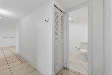 606 W 81st Street Hialeah FL 33014