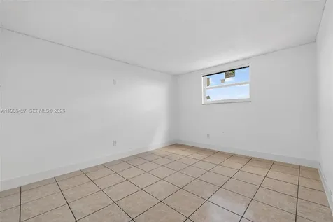 606 W 81st Street Hialeah FL 33014